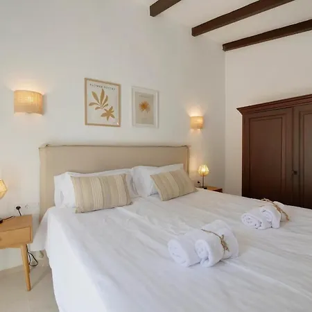 Llorenc 2 Auf Fincagehoeft, Klima, Wifi, Terrasse, Xxl Pool, Gemeinschaftskueche, Yoga Daire Manacor (Mallorca)